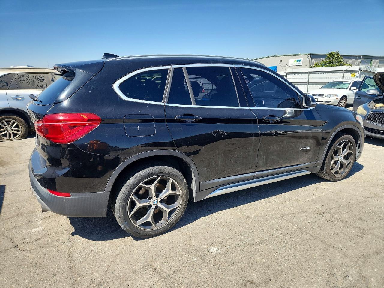 2018 BMW X1 xDrive28I - zdjęcie 3