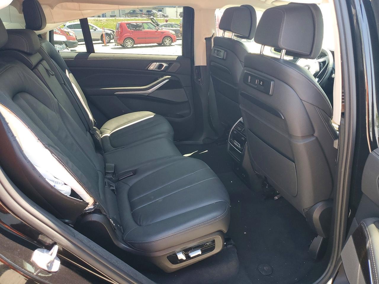 2019 BMW X7 xDrive40I - zdjęcie 11