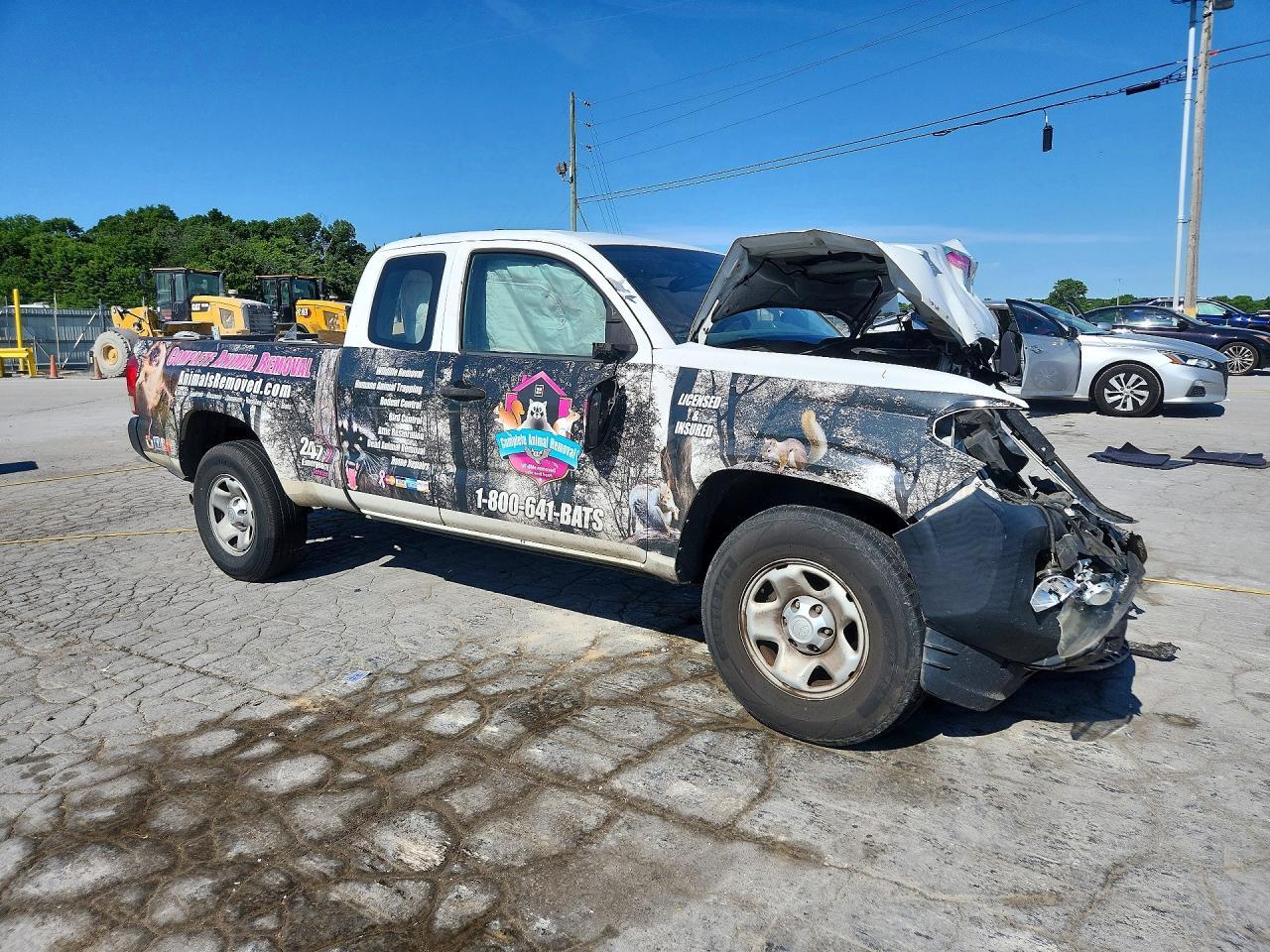 2017 Toyota Tacoma Sr - zdjęcie 4