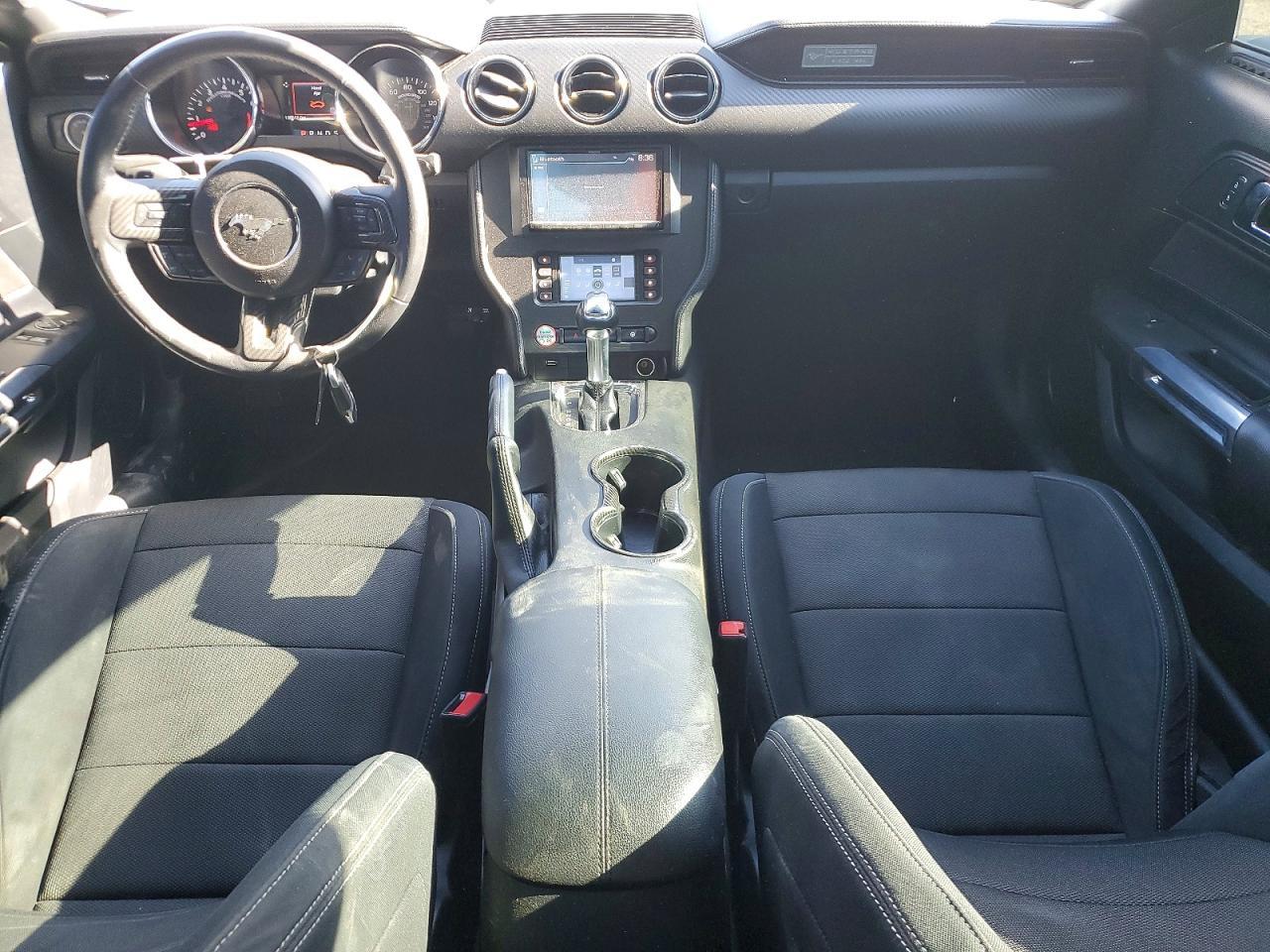 2016 Ford Mustang - zdjęcie 8