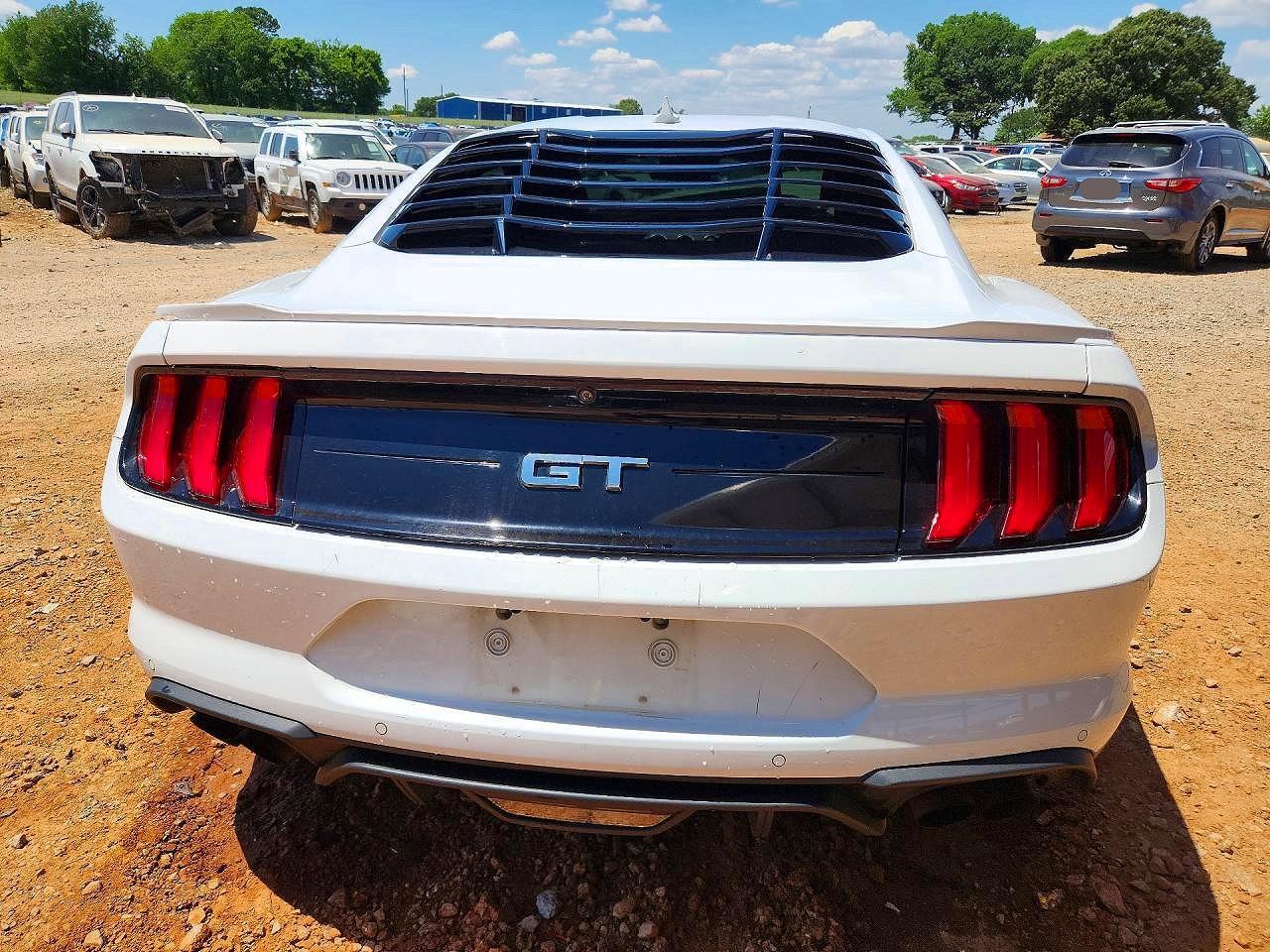 2023 Ford Mustang Gt - zdjęcie 6
