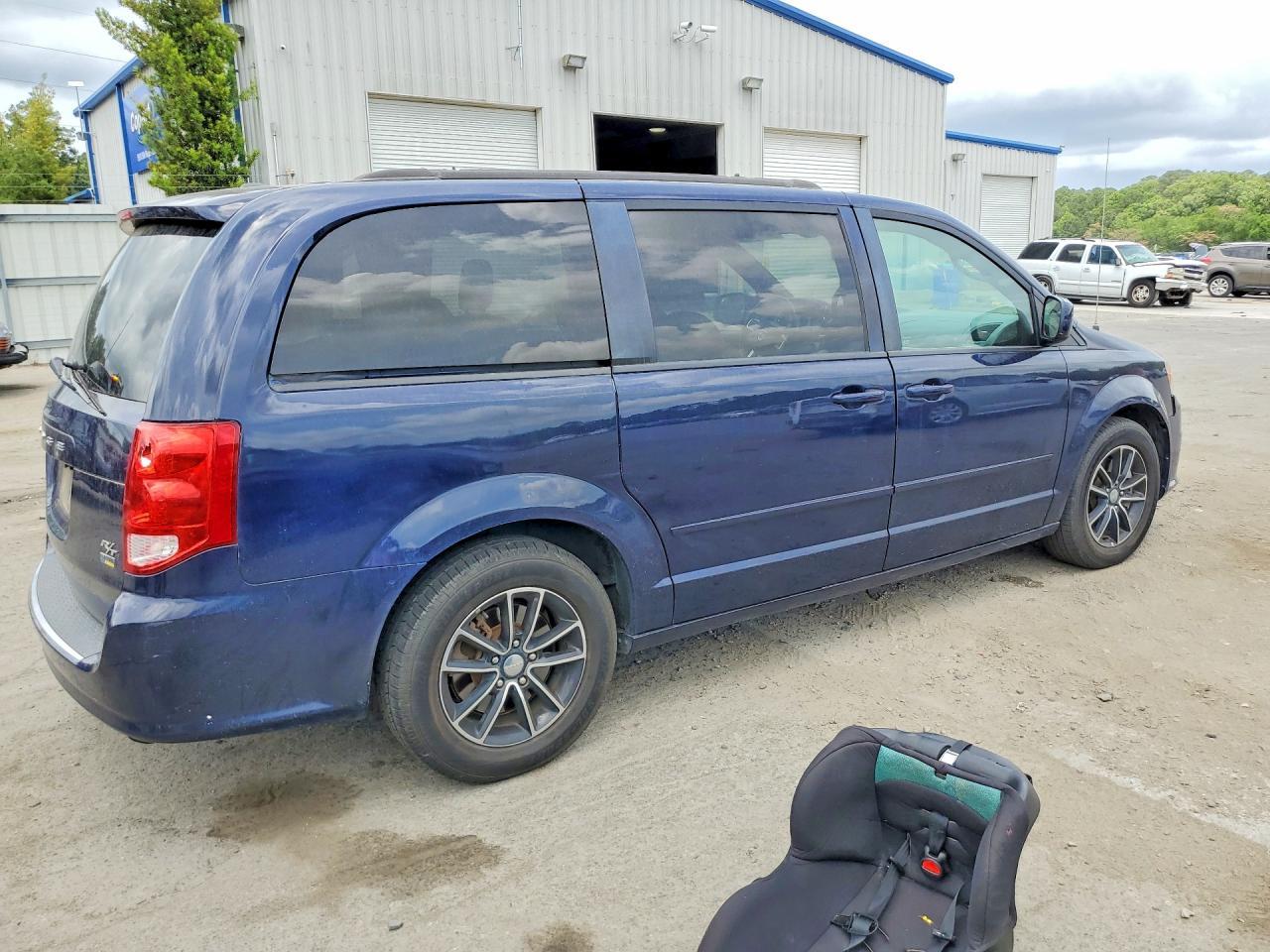 2016 Dodge Grand Caravan R - zdjęcie 3