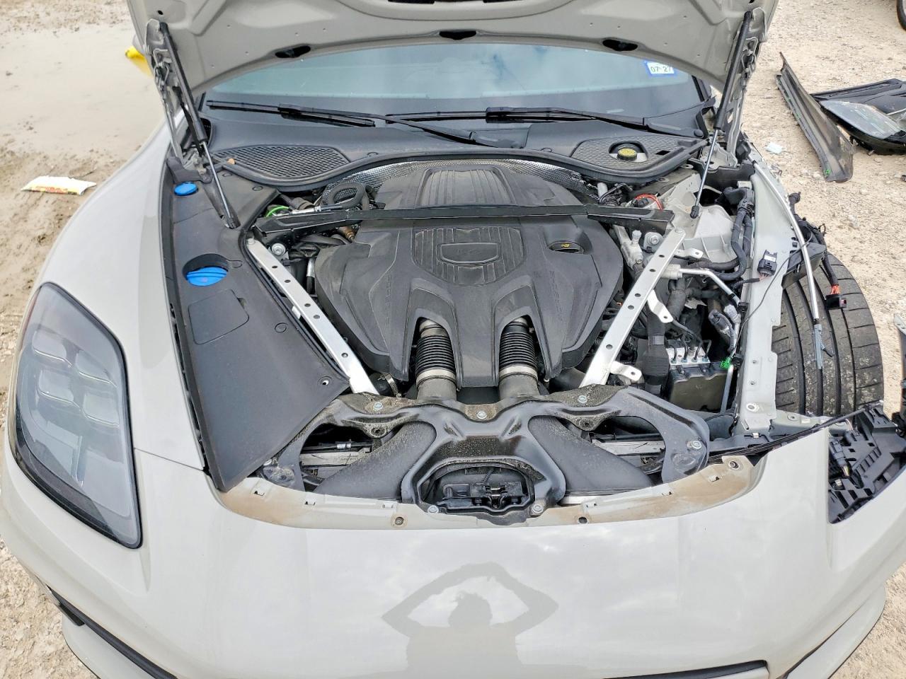 2025 Porsche Panamera 4 E-Hybrid - zdjęcie 12