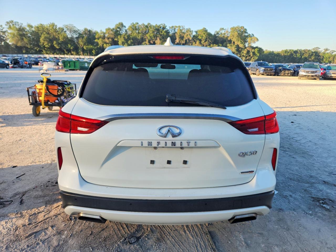 2020 Infiniti Qx50 Essential - zdjęcie 6