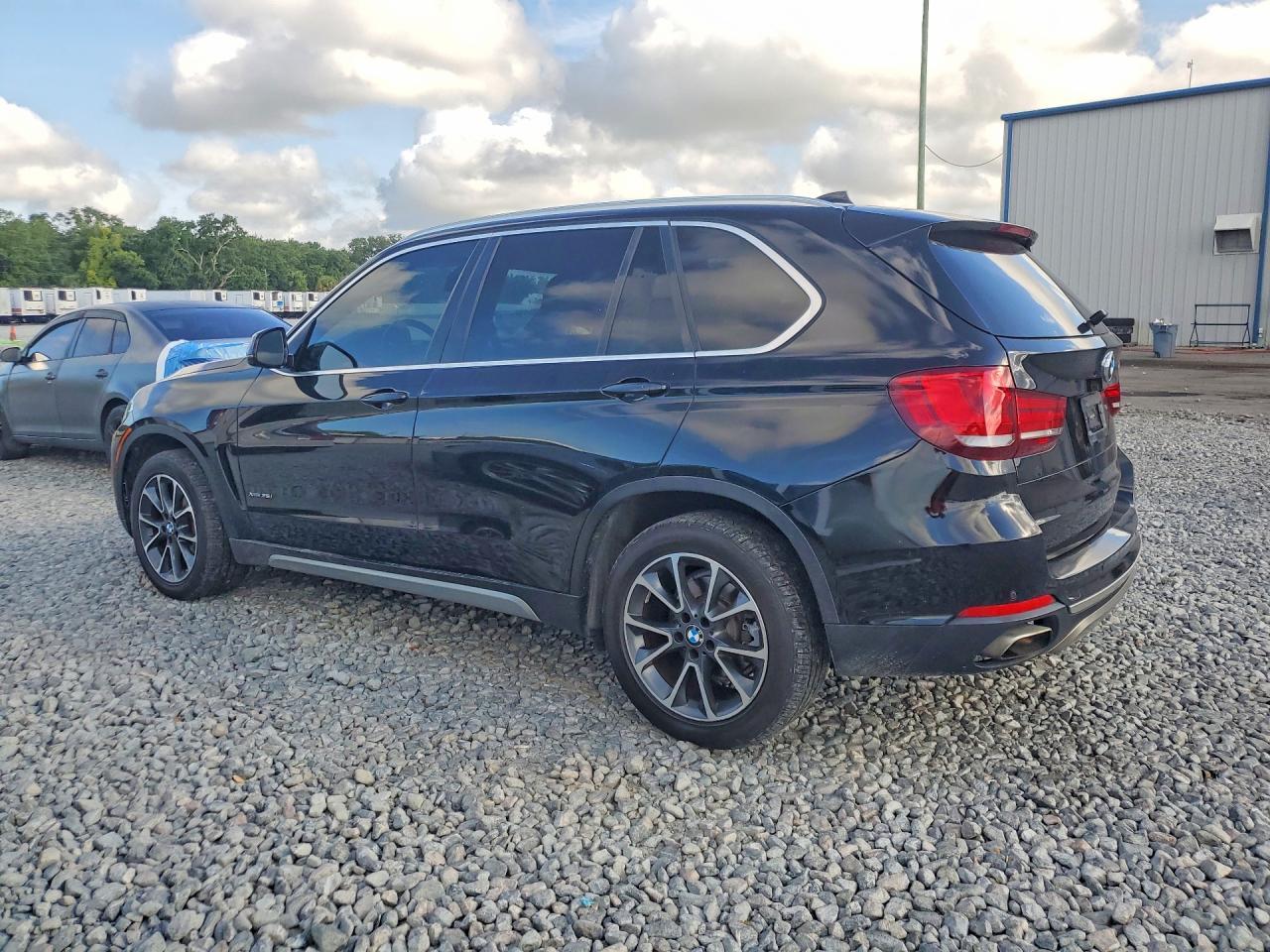 2018 BMW X5 xDrive35I - zdjęcie 2