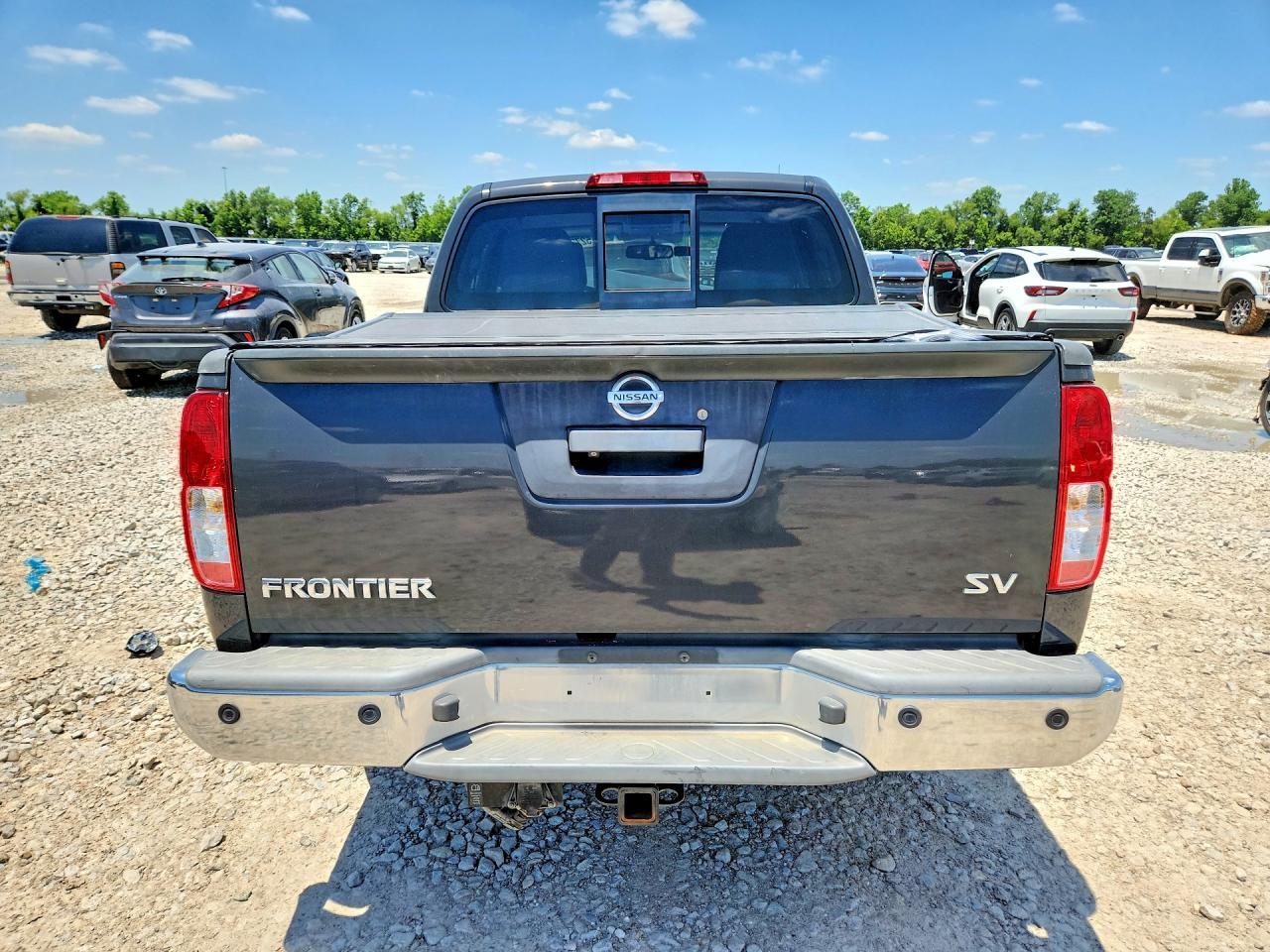 2015 Nissan Frontier S - zdjęcie 6