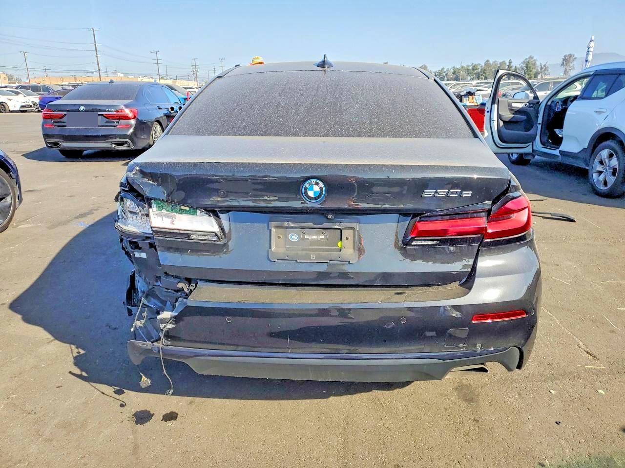 2023 BMW 530E - zdjęcie 6
