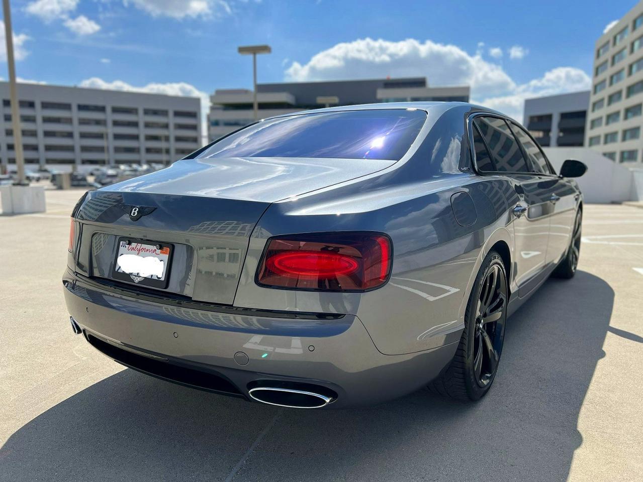 2018 Bentley Flying Spur Speed - zdjęcie 4