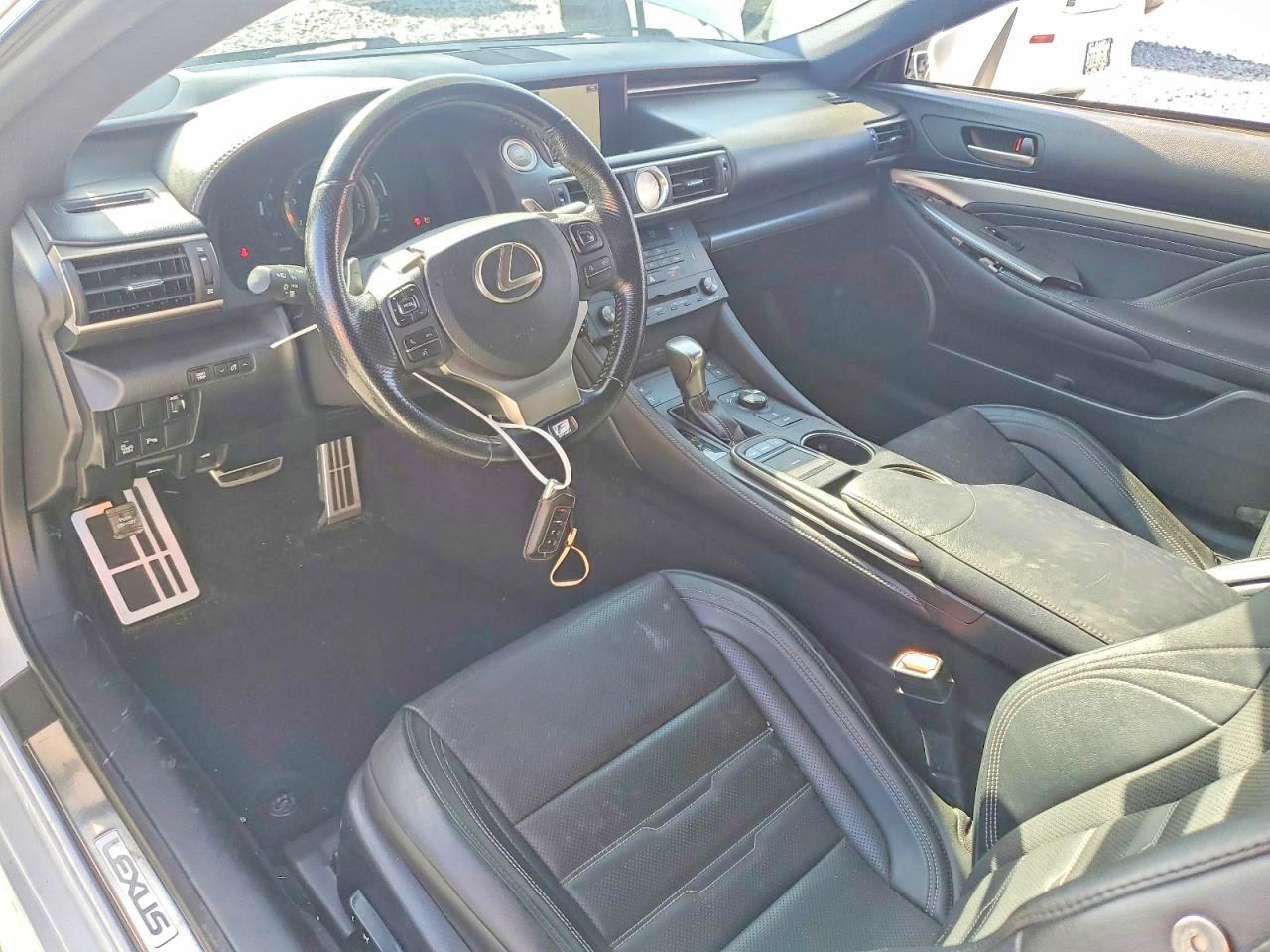 2017 Lexus Rc 200T - zdjęcie 8