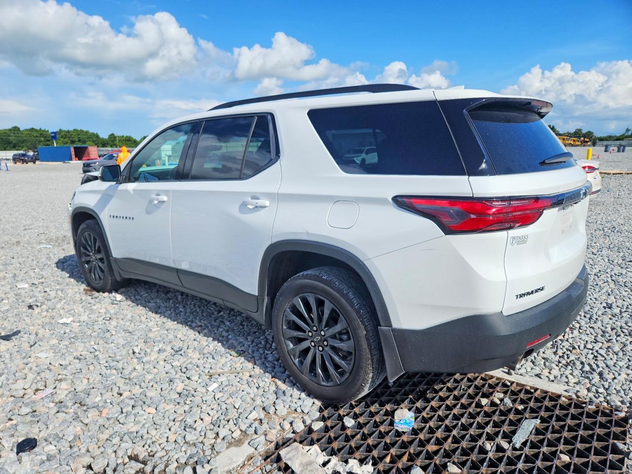 2023 Chevrolet Traverse Rs - zdjęcie 2