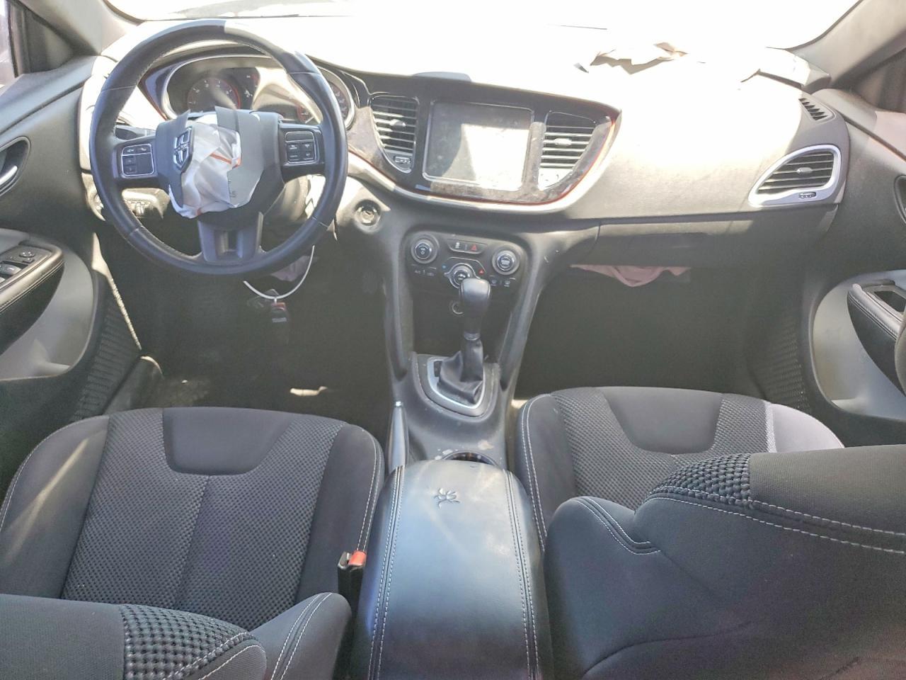 2015 Dodge Dart Sxt - zdjęcie 8