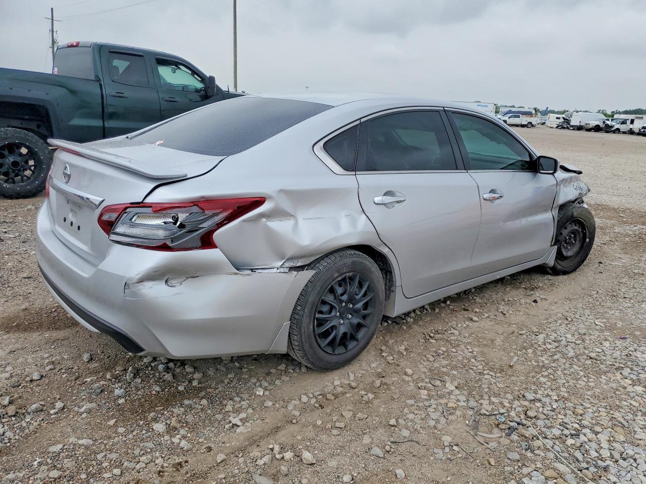 2018 Nissan Altima 2.5 S - zdjęcie 3