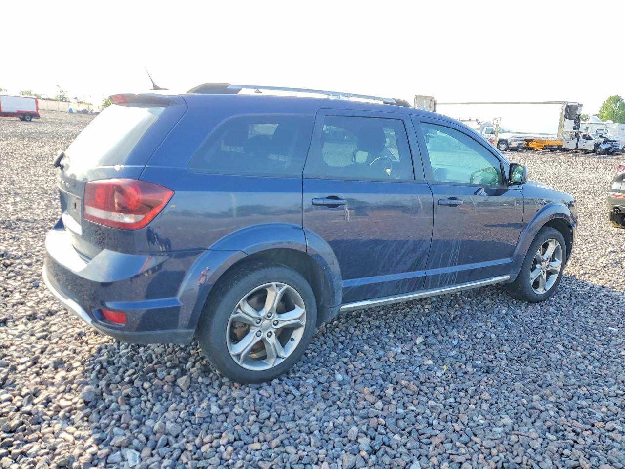 2017 Dodge Journey Crossroad - zdjęcie 3