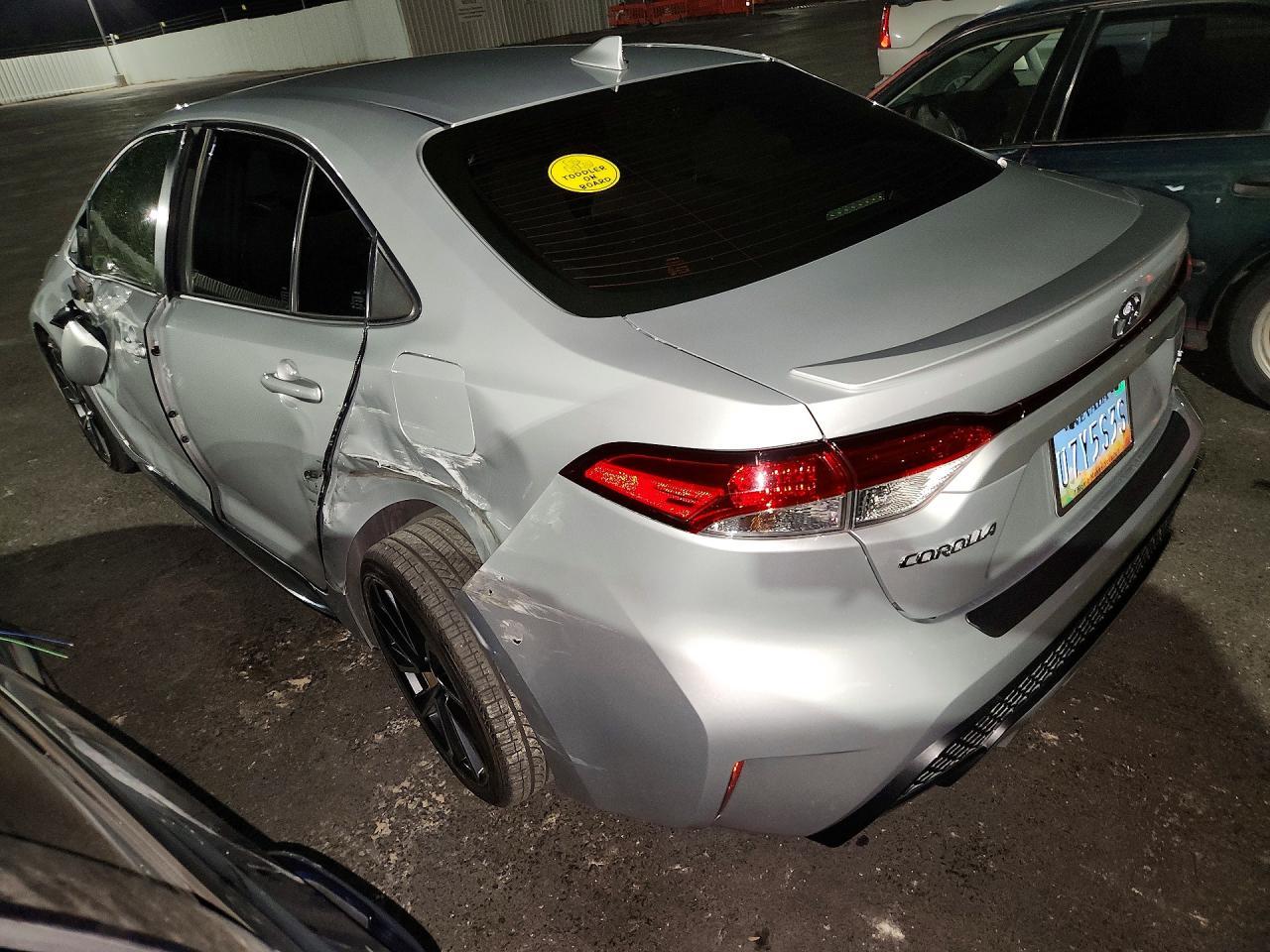 2022 Toyota Corolla Se - zdjęcie 2