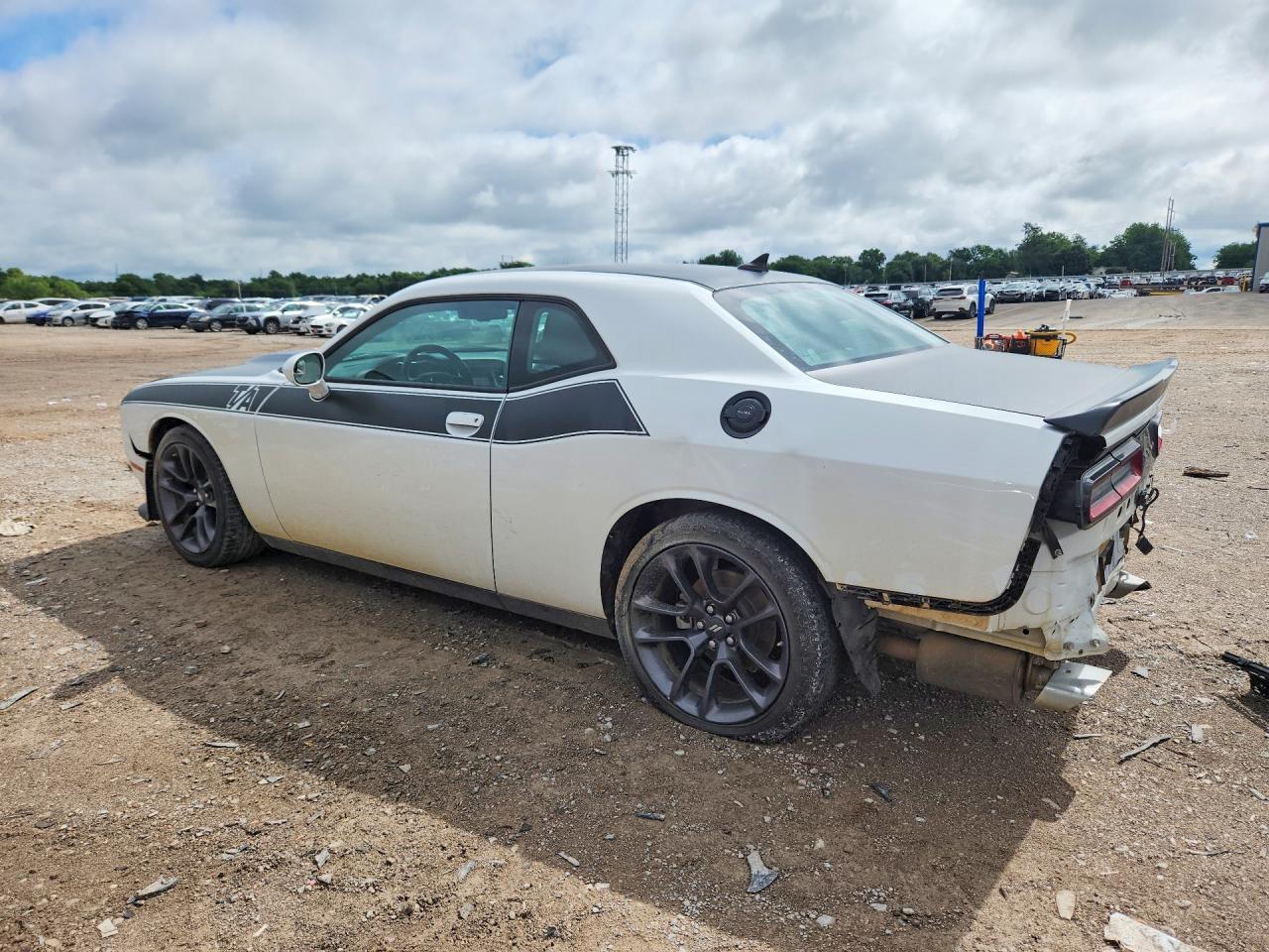 2023 Dodge Challenger R - zdjęcie 2