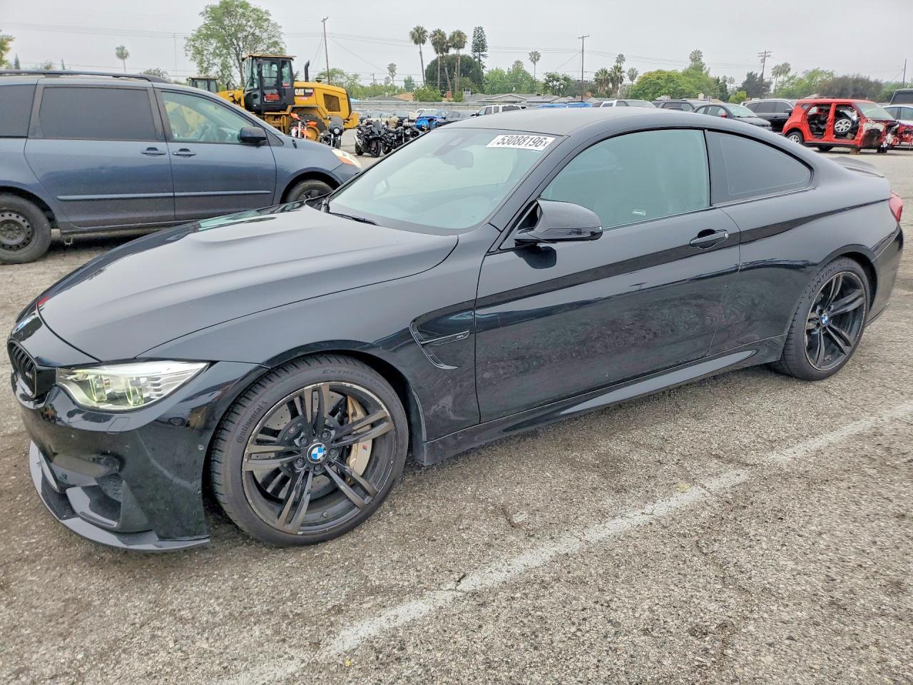 BMW M4 - zdjęcie 1