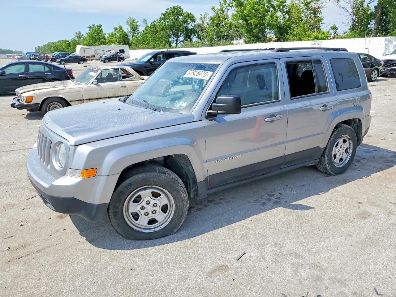 2016 Jeep Patriot Sport - zdjęcie główne
