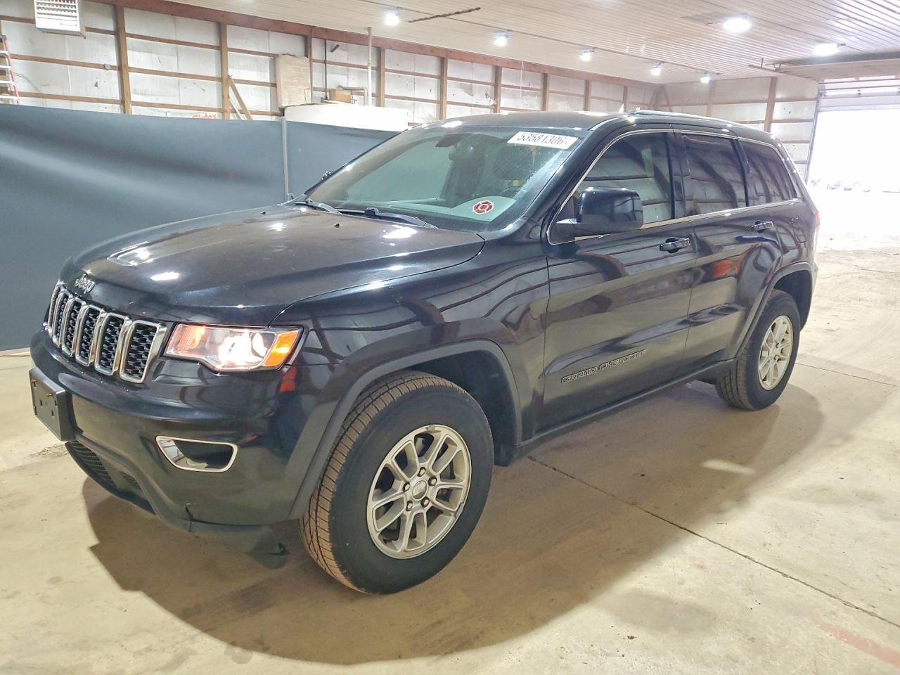 2019 Jeep Grand Cherokee Laredo - zdjęcie główne
