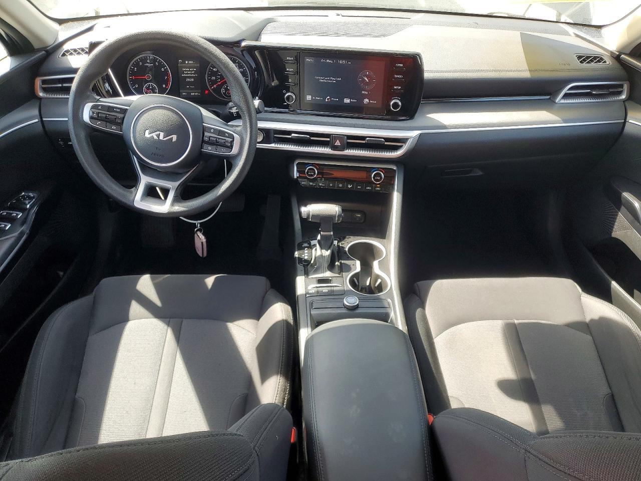2023 Kia K5 Lxs - zdjęcie 8