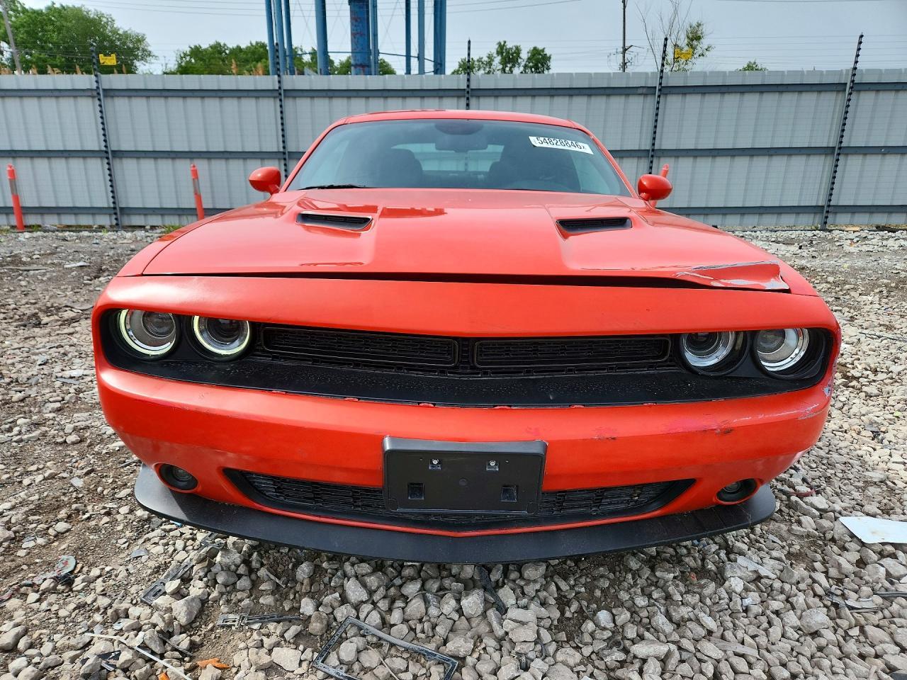 2021 Dodge Challenger Sxt - zdjęcie 5