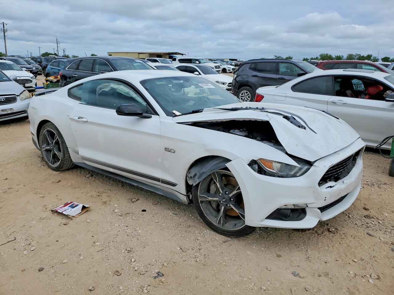 2017 Ford Mustang Gt - zdjęcie 4