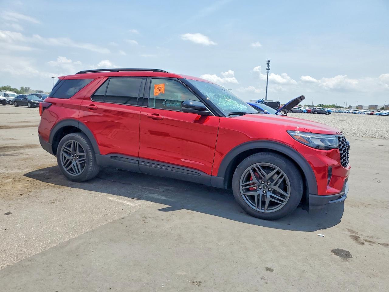 2025 Ford Explorer St - zdjęcie 4
