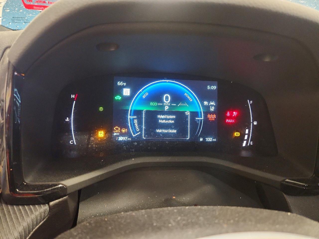 2025 Toyota Camry Xse - zdjęcie 9