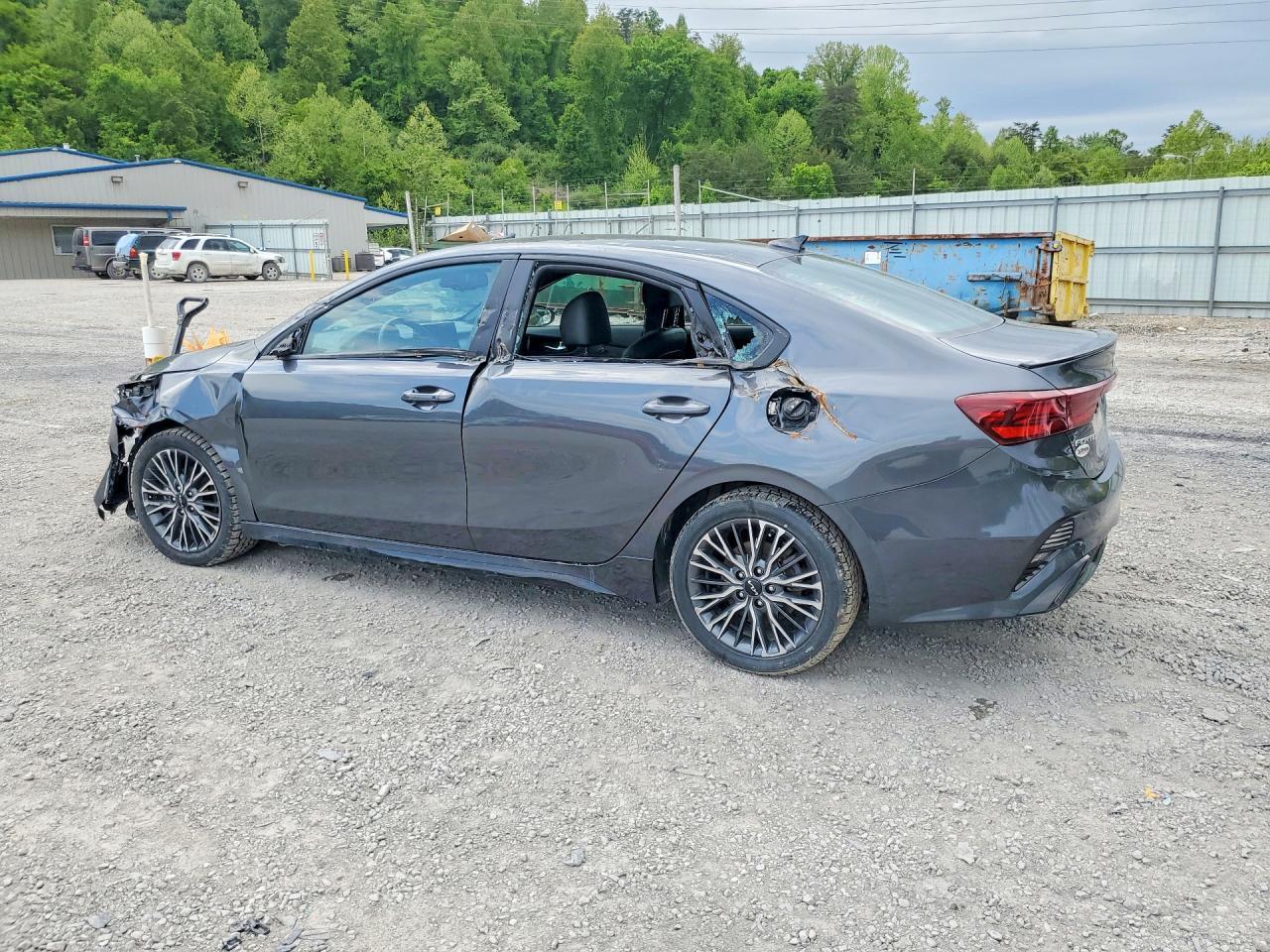 2024 Kia Forte Gt Line - zdjęcie 2