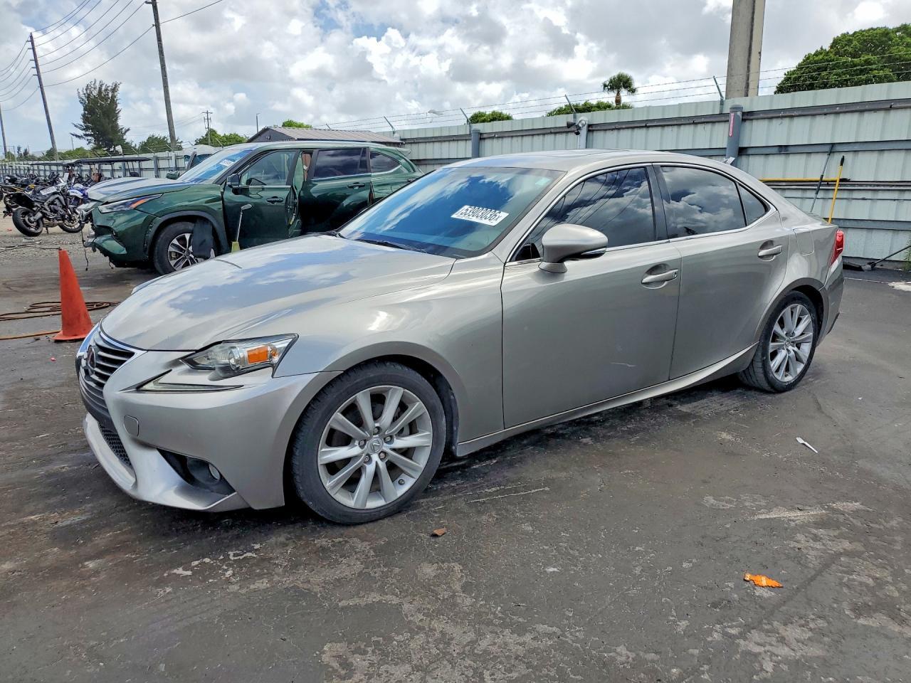 2014 Lexus Is 250 - zdjęcie główne