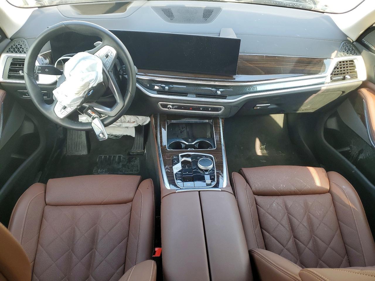 2026 B M W X Series X7 4D Suv 40I xDrive Msport - zdjęcie 8