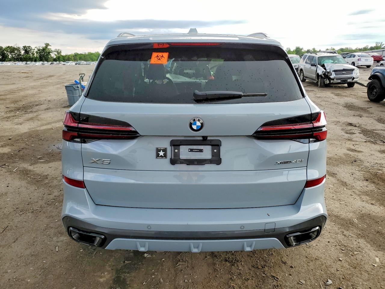 2025 BMW X5 xDrive40I - zdjęcie 6