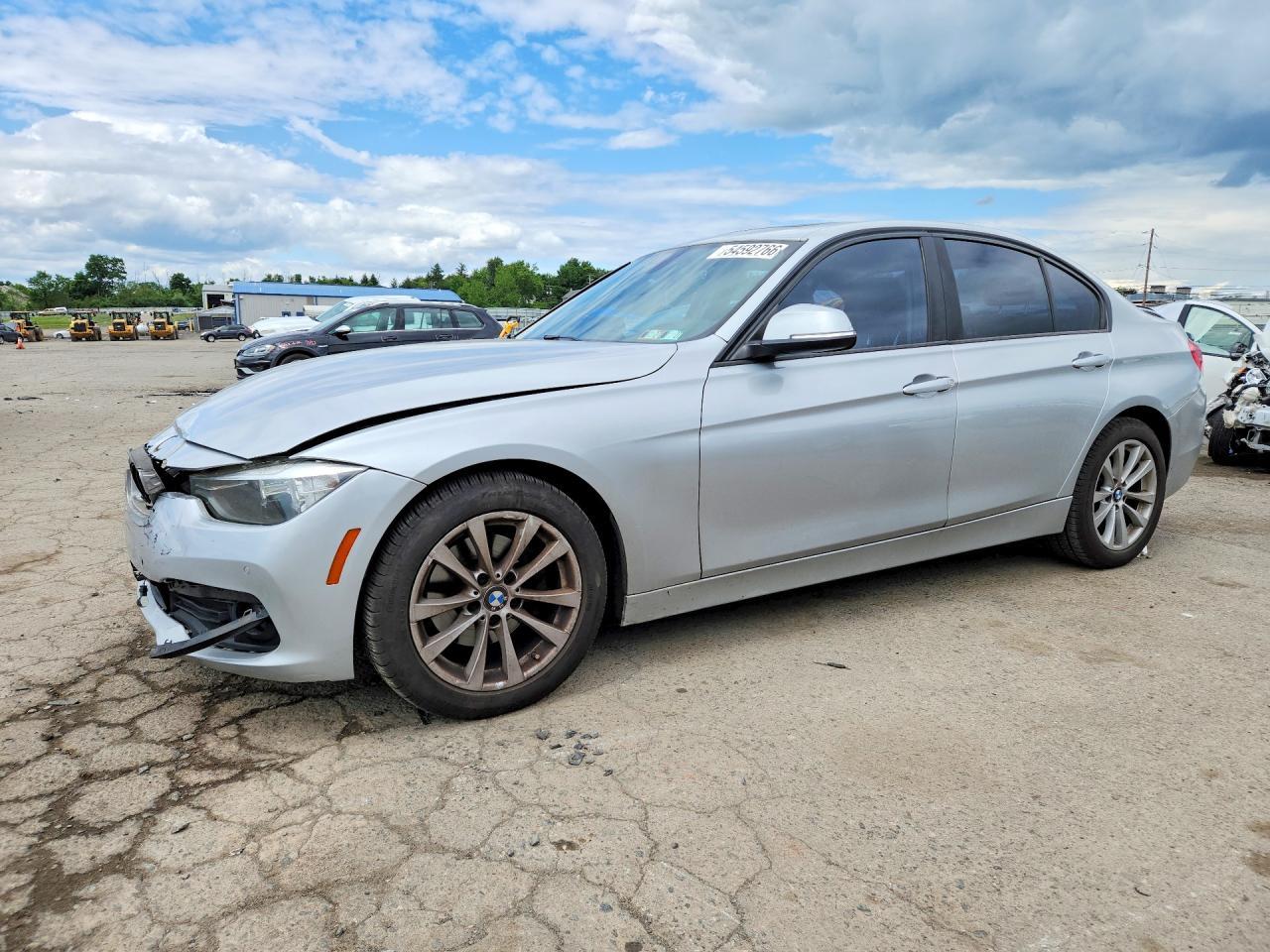 2016 BMW 320 Xi - zdjęcie główne