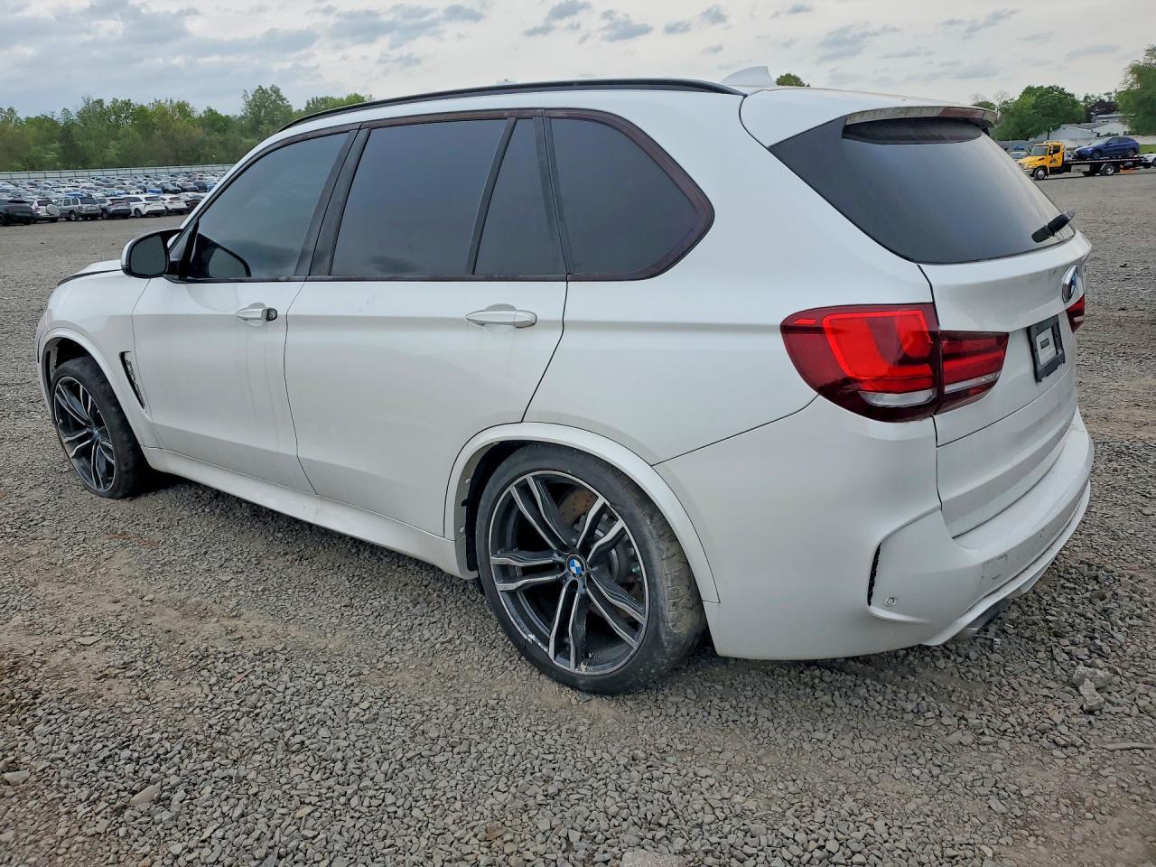 2016 BMW X5 M - zdjęcie 2