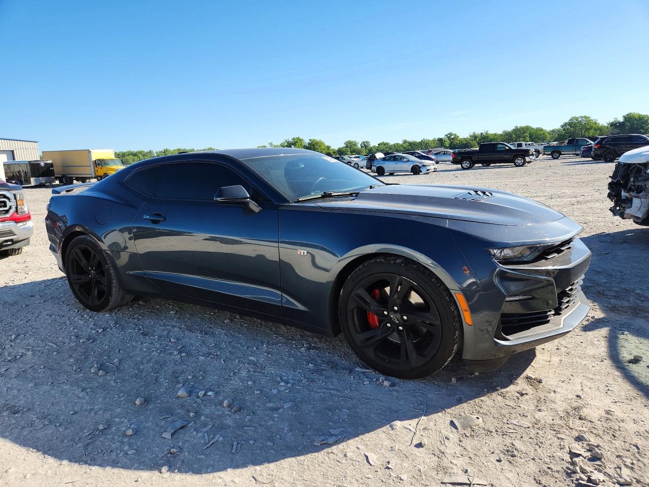 2022 Chevrolet Camaro Lt1 - zdjęcie 4
