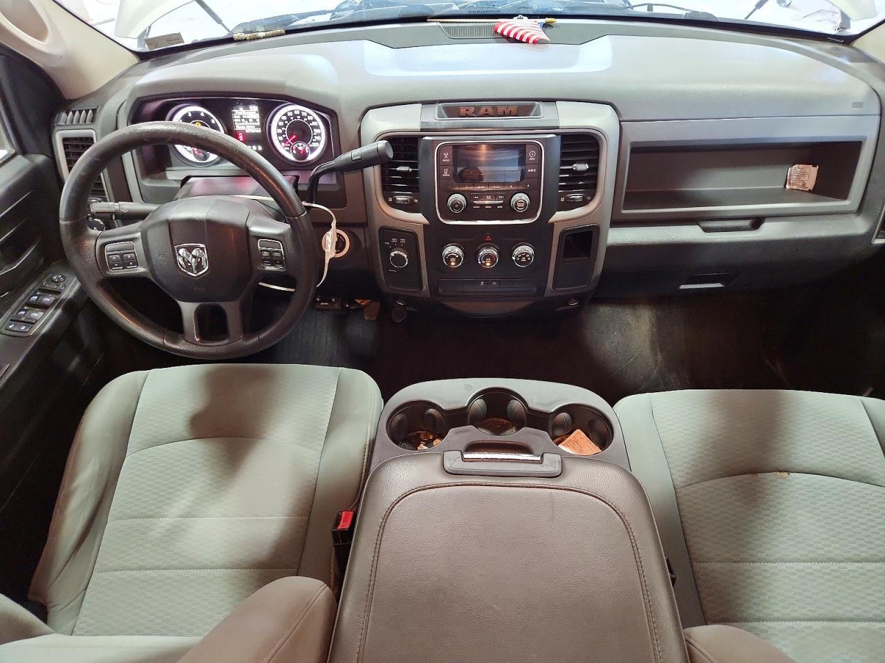 2013 Ram 1500 St - zdjęcie 8
