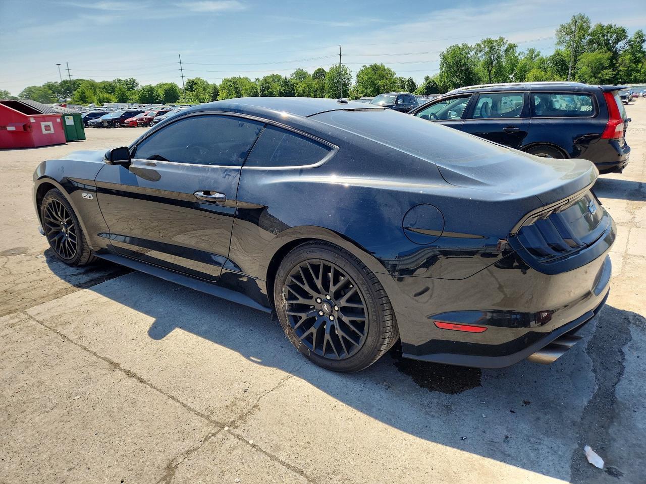 2019 Ford Mustang Gt - zdjęcie 2