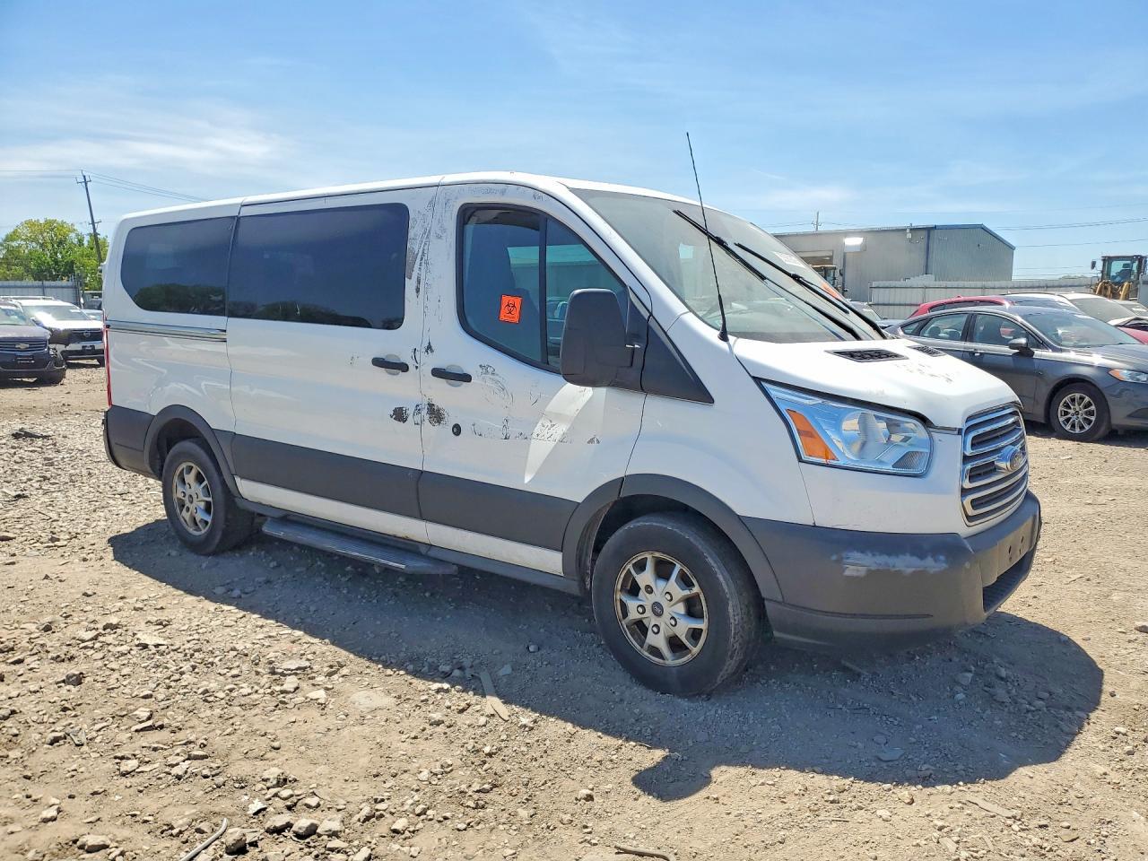 2015 Ford Transit T-150 - zdjęcie 4