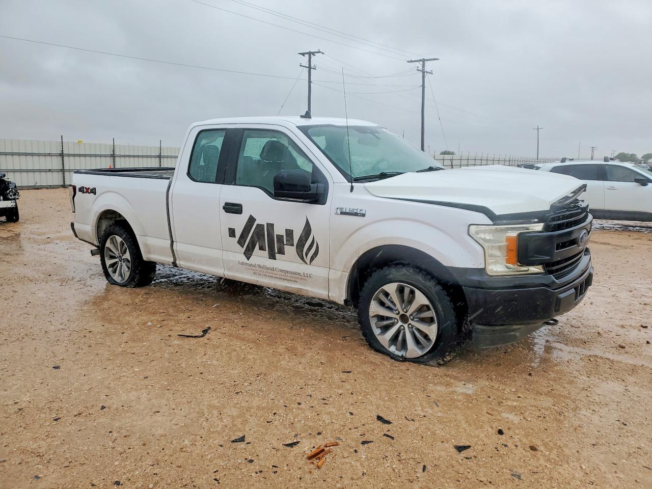 2020 Ford F150 Super Cab - zdjęcie 4