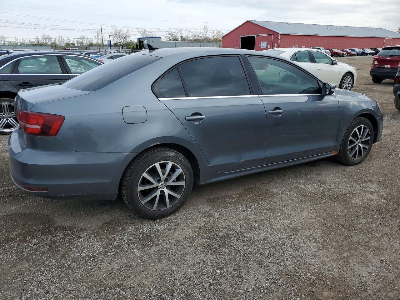 2016 Volkswagen Jetta Comfortline - zdjęcie 3