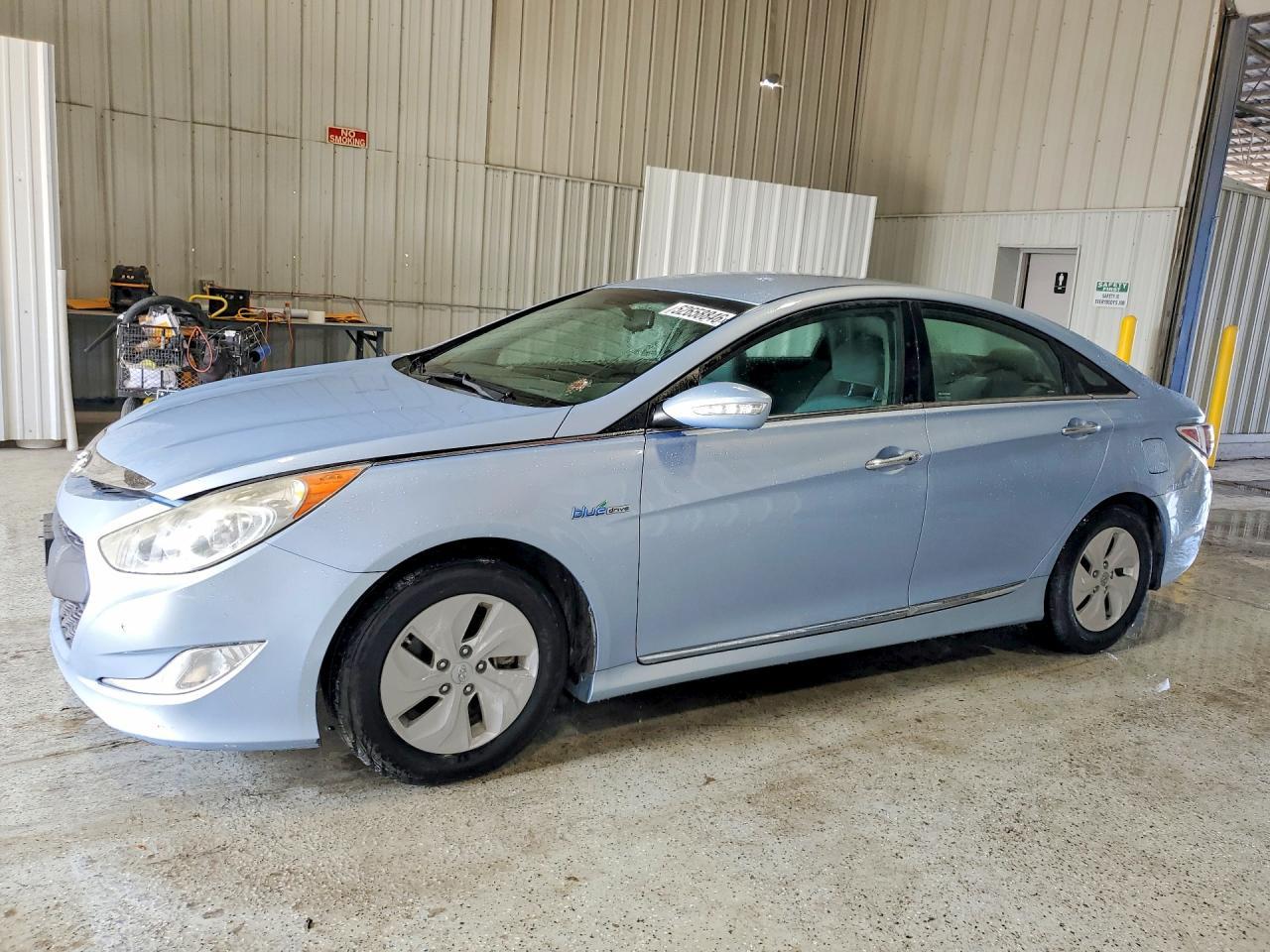 2015 Hyundai Sonata Hybrid Base - zdjęcie główne