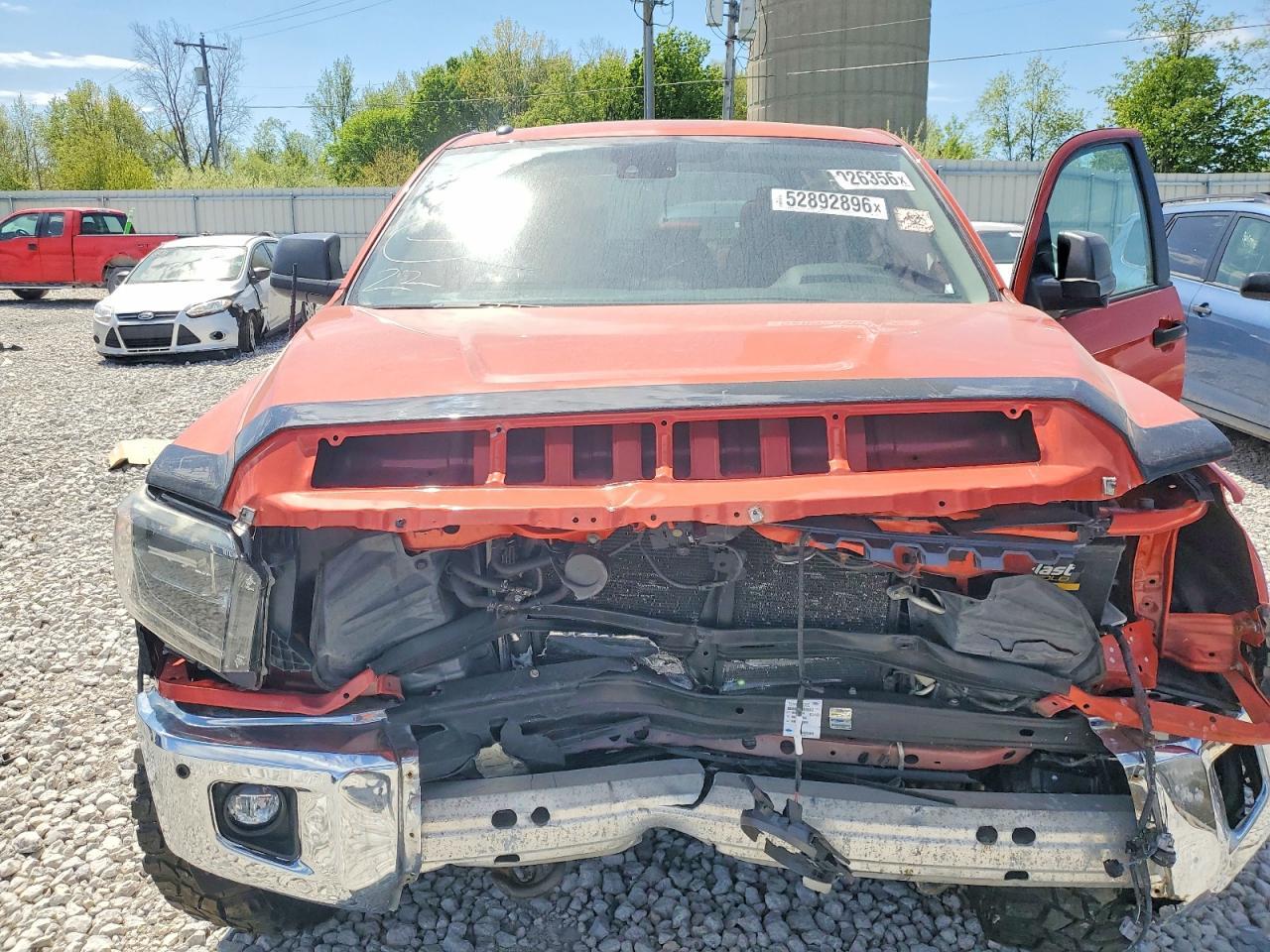 2018 Toyota Tundra Sr5 - zdjęcie 12