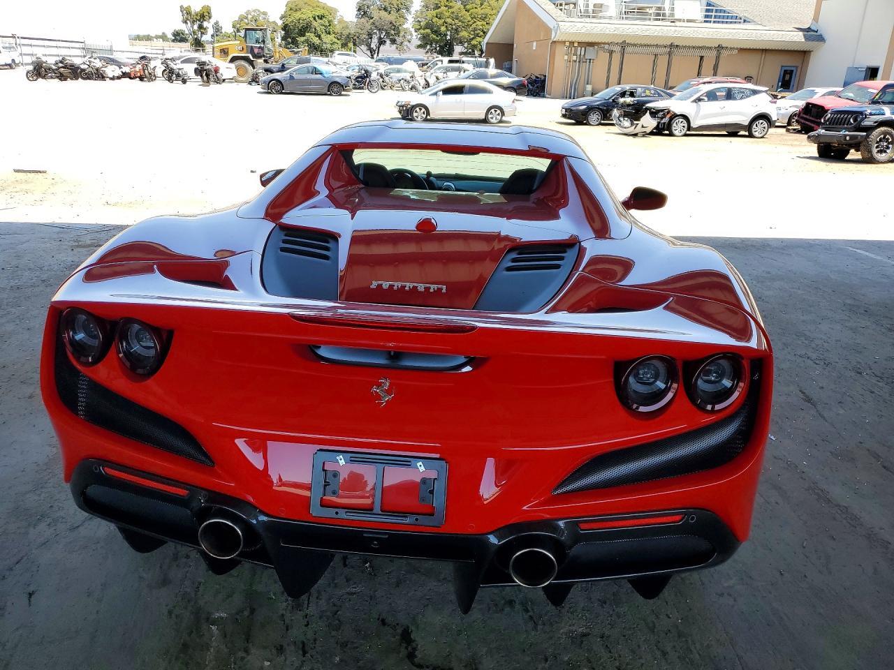 2021 Ferrari F8 Spider - zdjęcie 6