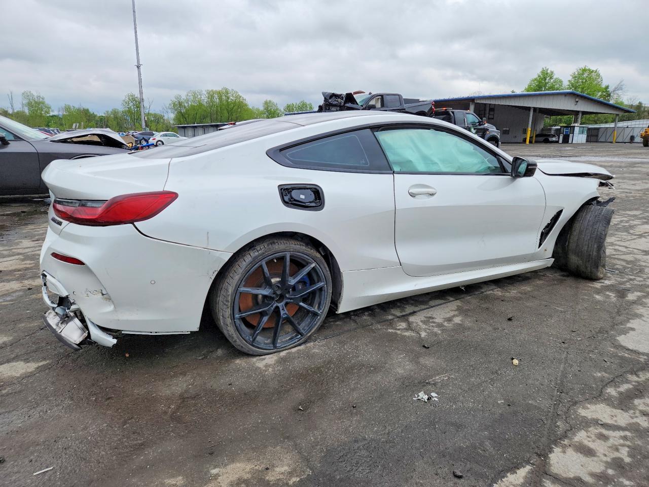 BMW M8 - zdjęcie 3
