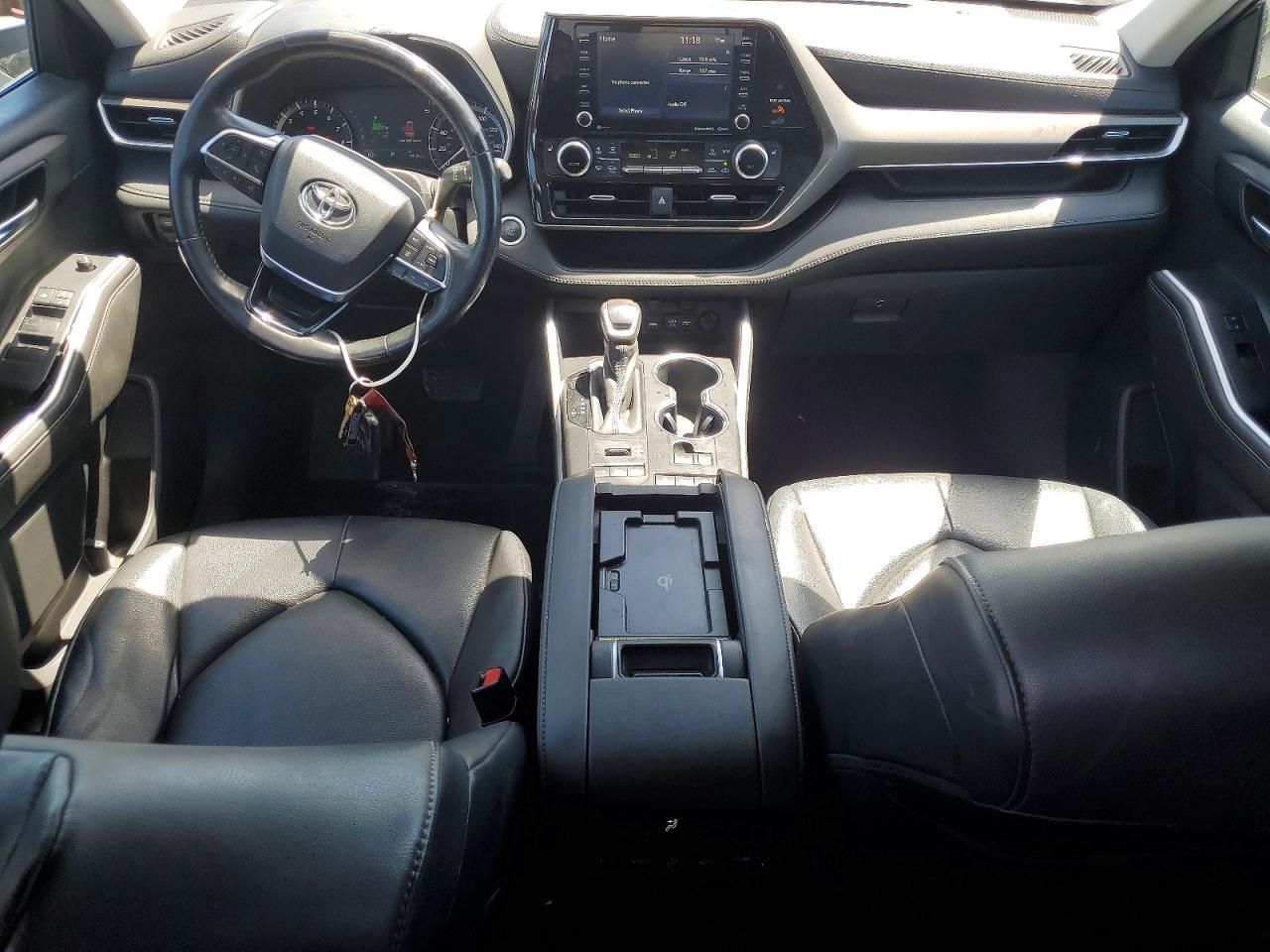 2020 Toyota Highlander Xle - zdjęcie 8