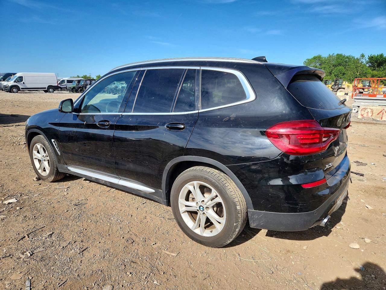 2019 BMW X3 Sdrive30I - zdjęcie 2