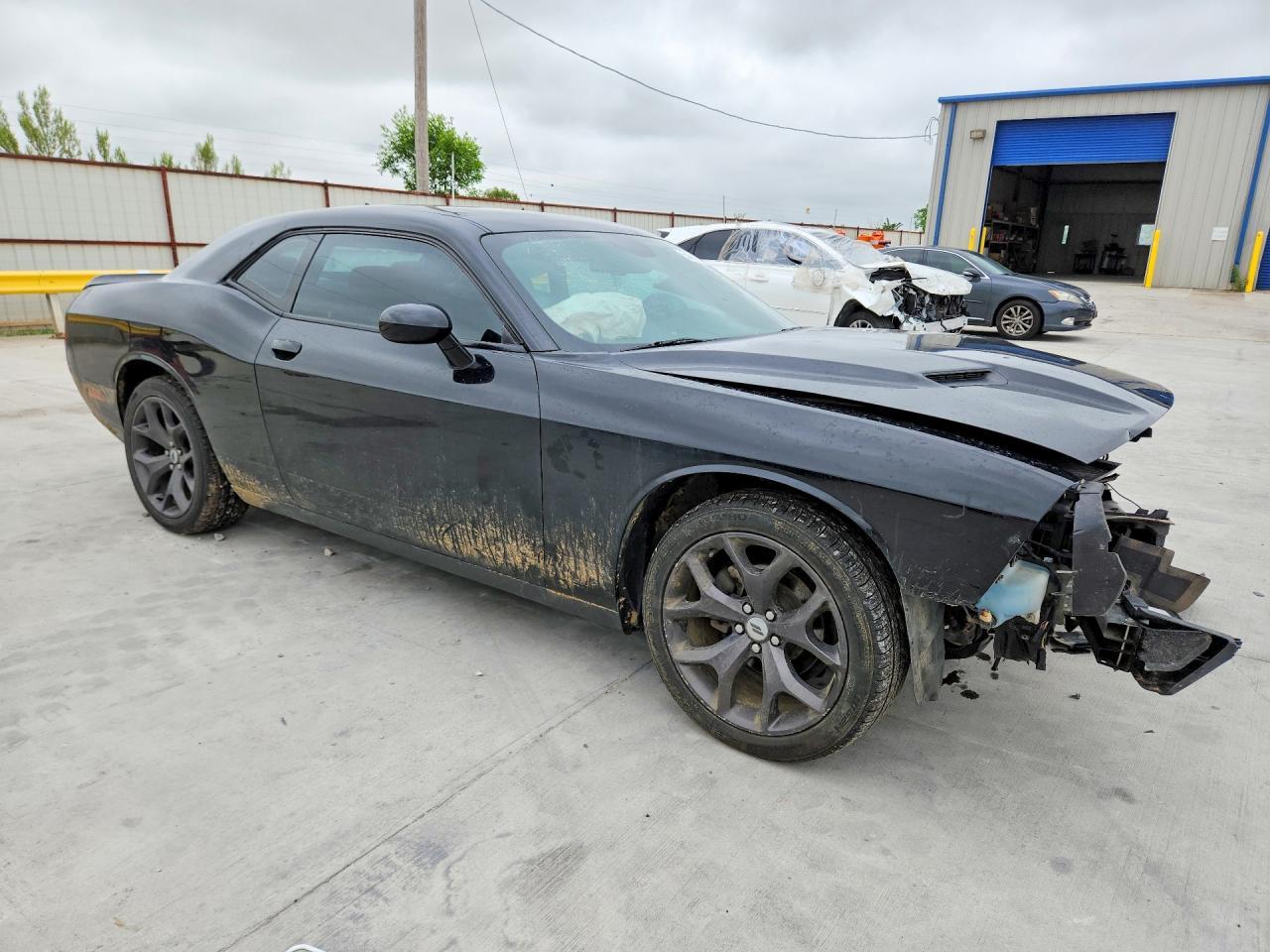 2017 Dodge Challenger Sxt - zdjęcie 4