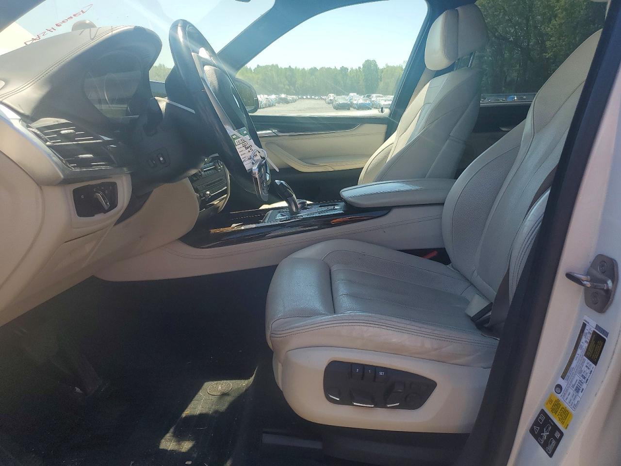 2017 BMW X5 xDrive35I - zdjęcie 7