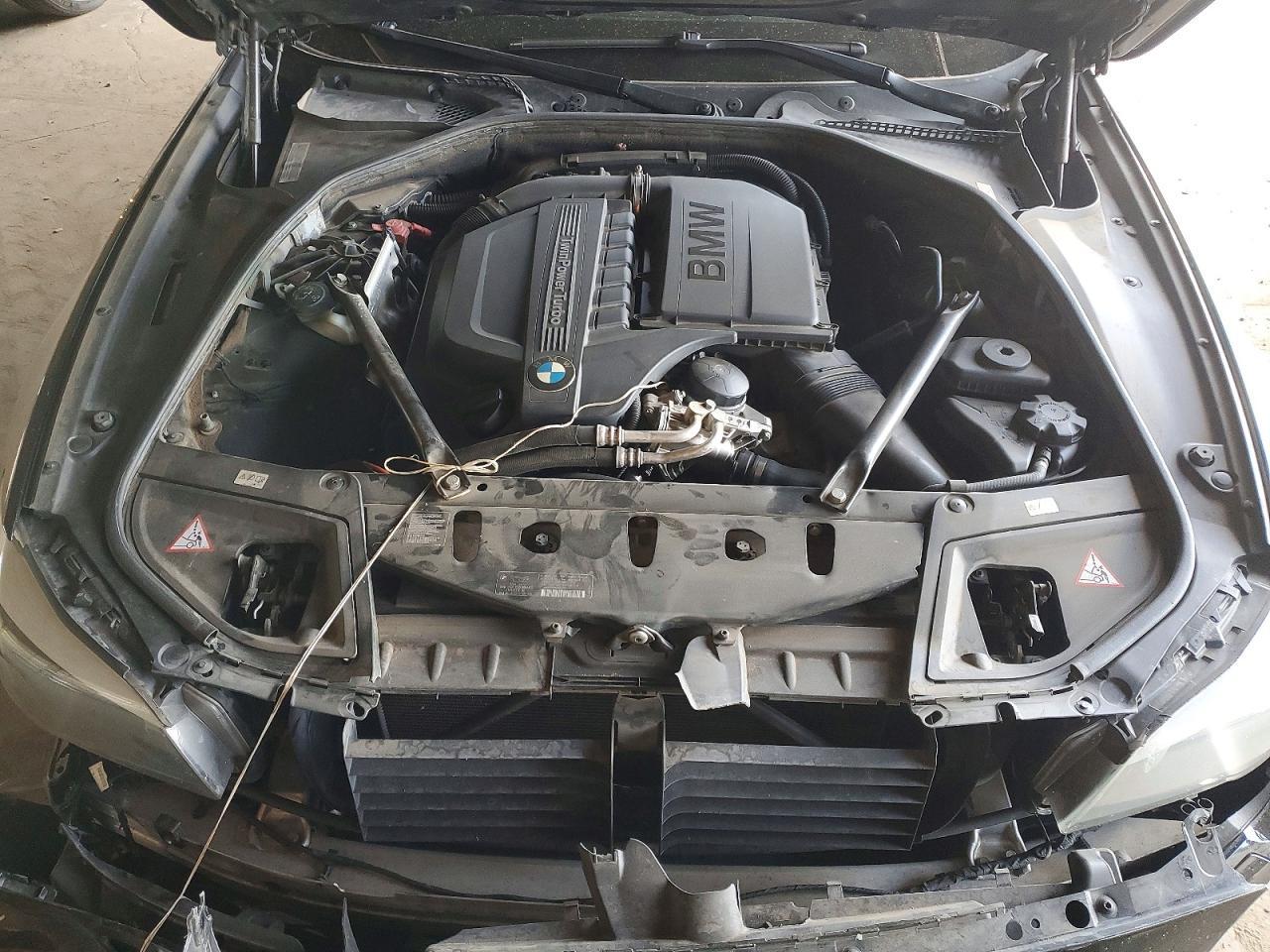 2013 BMW 535 Xi - zdjęcie 12