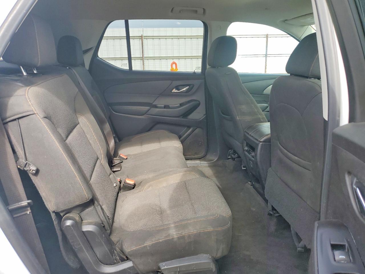 2019 Chevrolet Traverse Ls - zdjęcie 11