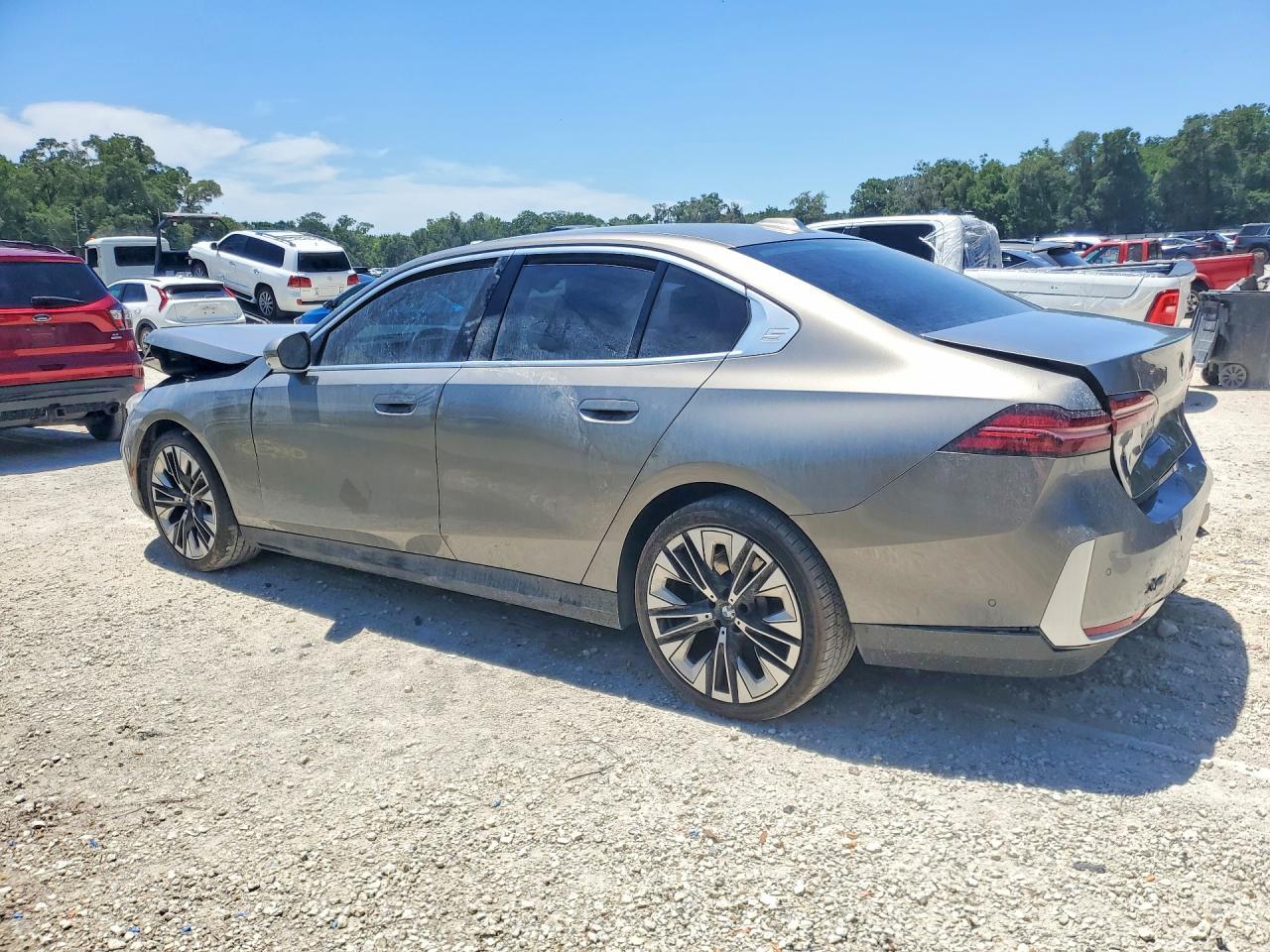 2024 BMW 530 I - zdjęcie 2